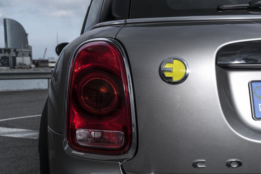 Детали экстерьера Mini Cooper S E Countryman ALL4 (F60) 2017 года  (WW) (фото 112 из 173)